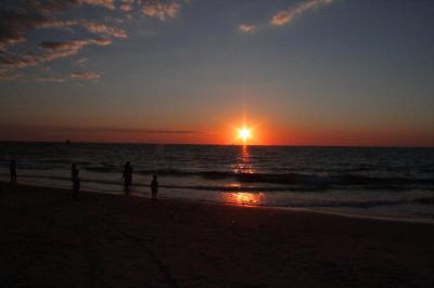 COUCHER DE SOLEIL PLAGE NOSY KELY