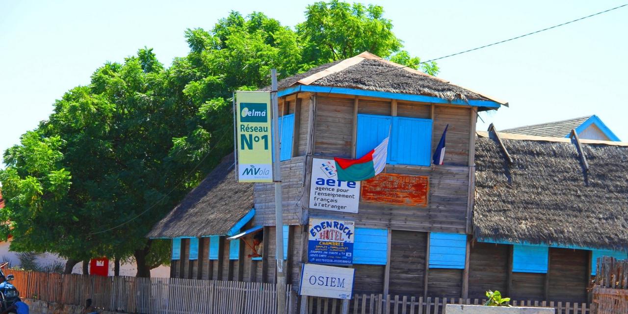 MORONDAVA VERS NOSY KELY 