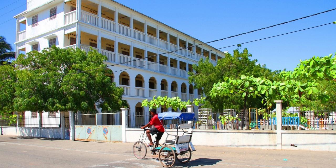 MORONDAVA, COLLEGE NASSOR